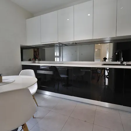 Διαμέρισμα A Blok - One Bedroom *
